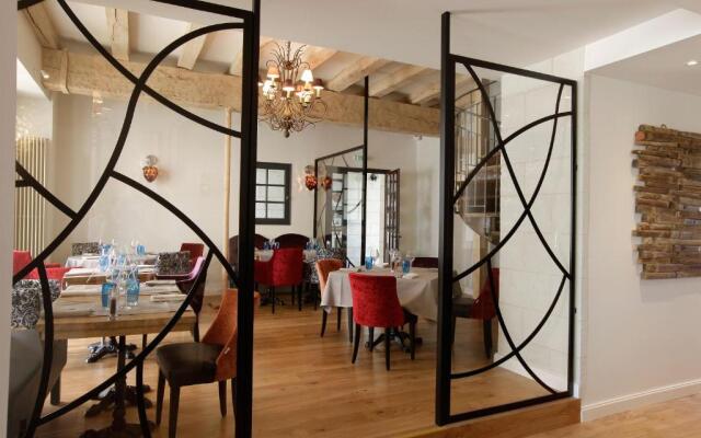 Hostellerie La Croix Blanche