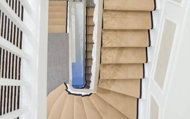 London Villa - 20 Princes Square