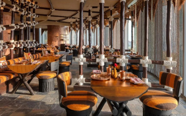 ITC Ratnadipa, a Luxury Collection Hotel, Colombo