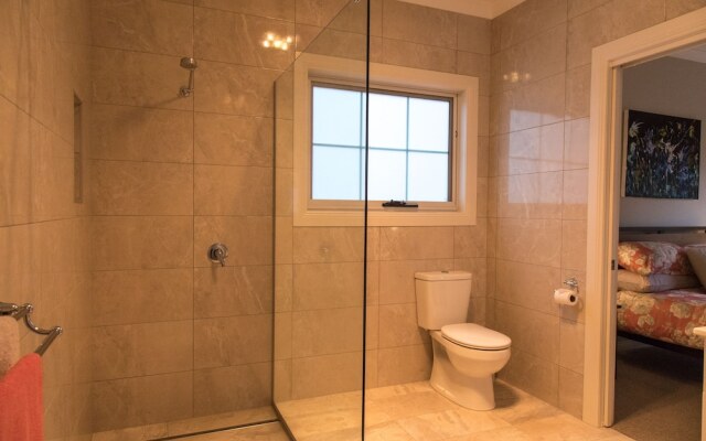 Mountain Blue Guest Accommodation