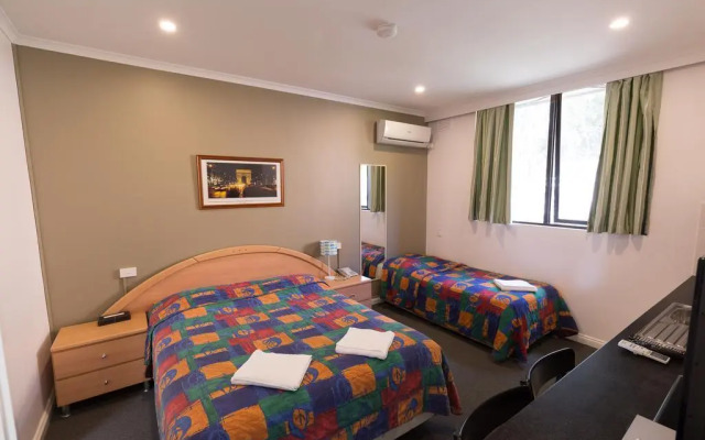 Chadstone Executive Motel