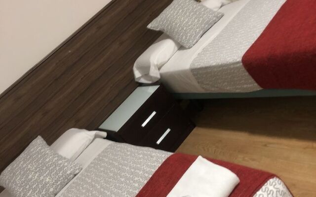 Hostal Village  Multicolor - Adults Only