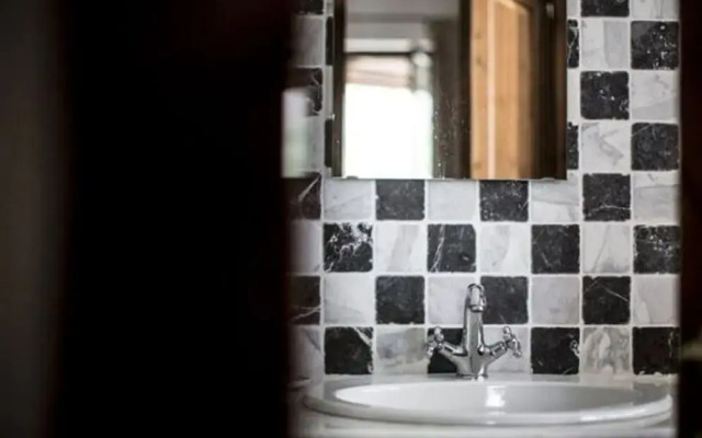 Pretty Apartment in Ascoli Piceno with Hot Tub