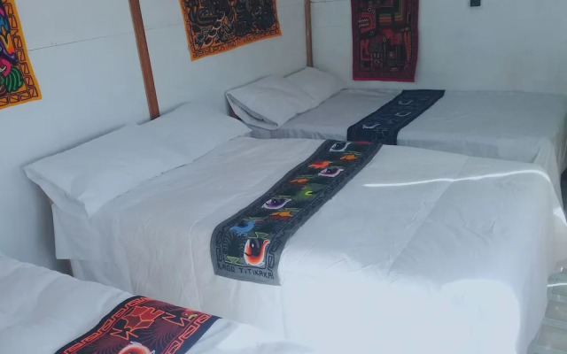 Room-uros Suma Jakaña Lodge ¦ Titicaca E