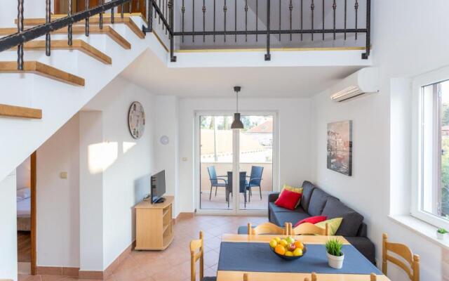 Apartments Kralj Ana