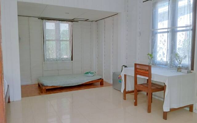 The River Retreat Koh Mak