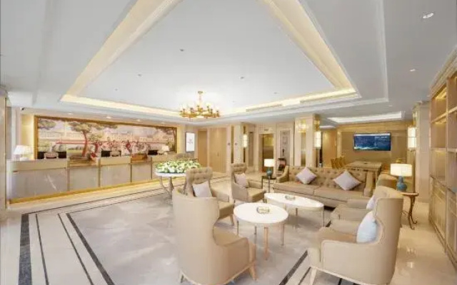 Vienna Hotel 5.0 Qingyang Xifeng District North Avenue Branch