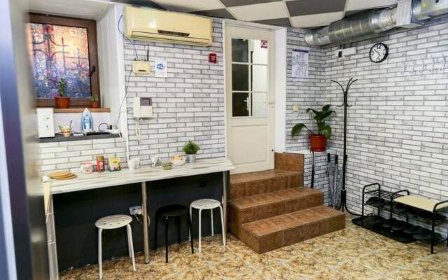 Shapovalov Limerance Mini-Hotel