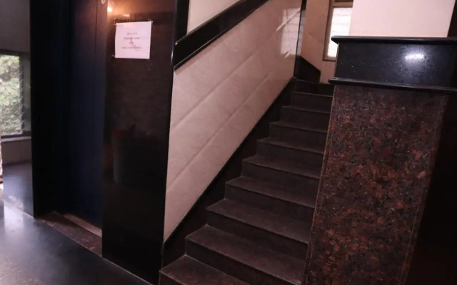 Smilestay Sairam Residency