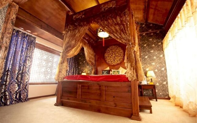 Lijiang Chihe Jingpin Inn