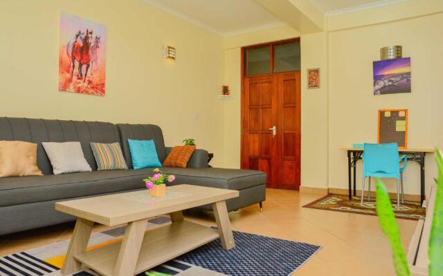 Modern 2-bedrooms apartment near the main road