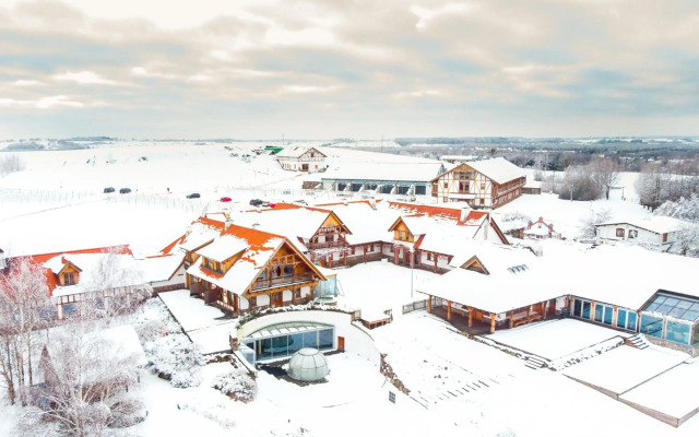 Głeboczek Vine Resort& Spa