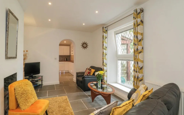 Samphire Lodge