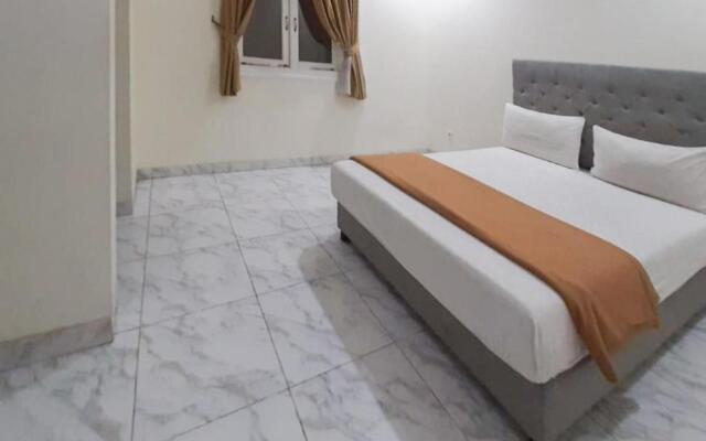 红多兹@庞多克印达2号酒店(RedDoorz @ Pondok Indah 2)