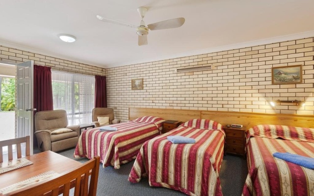 Sapphire Motel Coffs Harbour – Guest Rooms – Korora