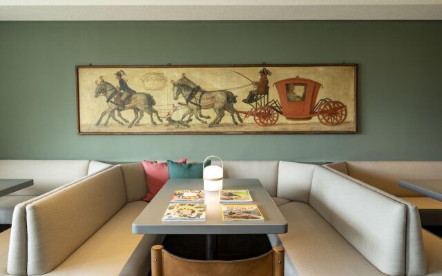 Paulus Apartments