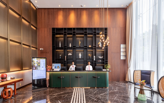 Jinjiang Metropolo Hotel Shenzhen Longgang Central