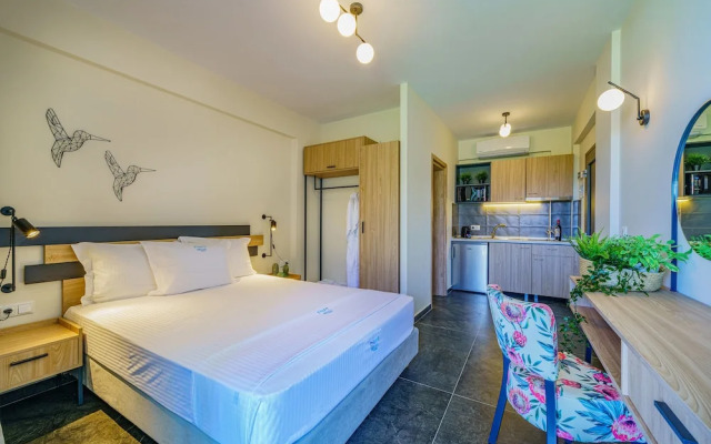 Miroes Suites