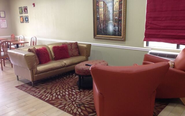 Baymont Inn and Suites Savannah Garden City
