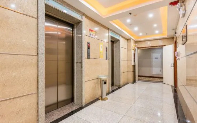 Grand Dragon Hotel