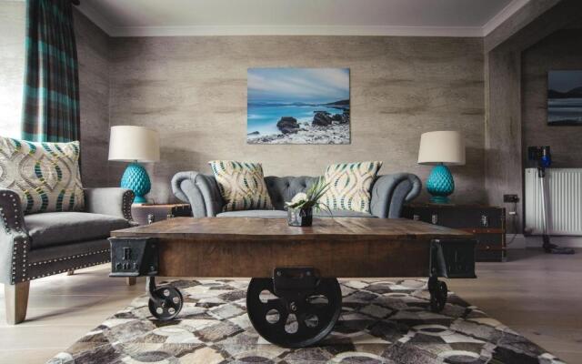 Kirklea Island Suites