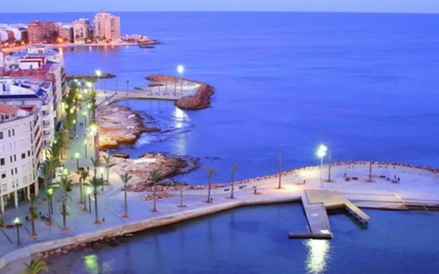 Apartment 50 meters from the beach
