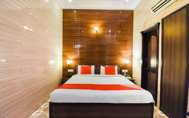 OYO 4430 Hotel Holy city