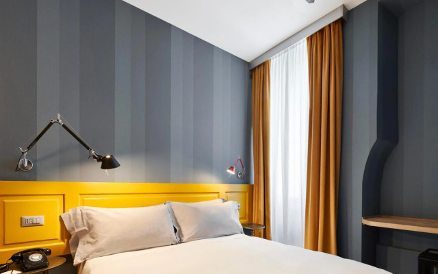 The Modernist Hotel