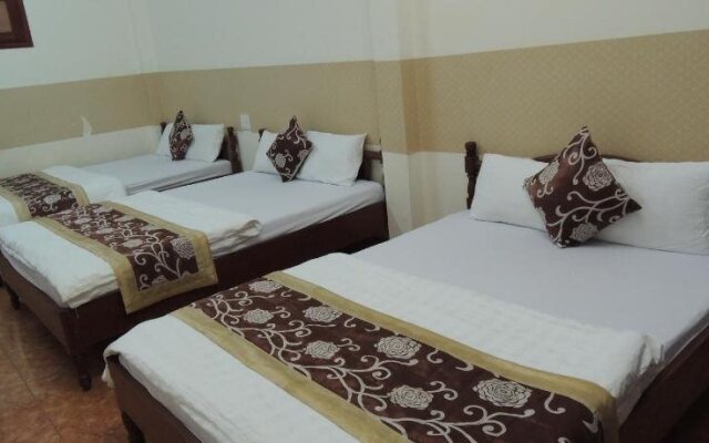 M  T Hotel