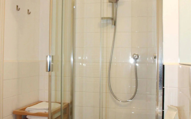 Florence View Apartments