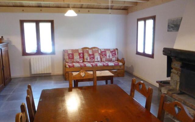 Chalet Arêches-Beaufort, 4 pièces, 8 personnes - FR-1-342-212