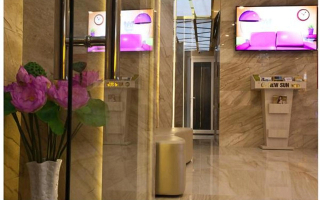 New Sun Hotel