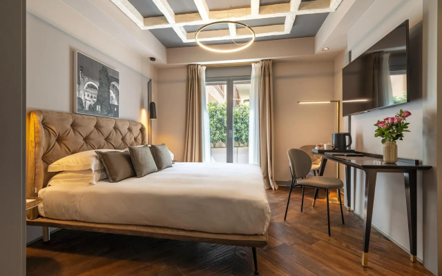 Loly Boutique Hotel