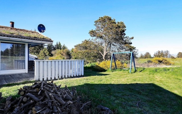6 Person Holiday Home in Blokhus