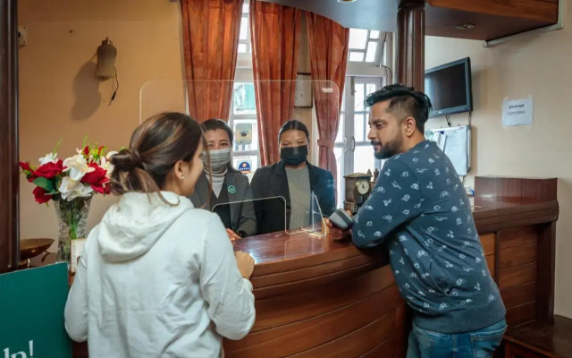 Muscatel Spring Burn - 100 Mts from Mall Road