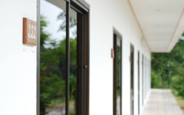 Golden Cliff Beach Resort