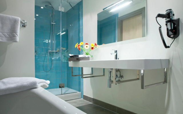 KURSHI Hotel & SPA