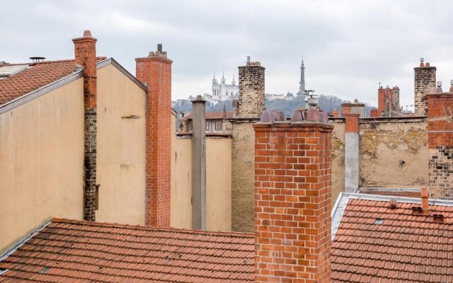 Janis - Studio vue sur les toits de Lyon - Appartement 2beapart