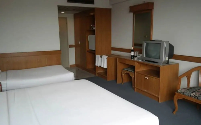 Phuphaya Hotel Pakchong
