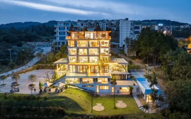 White House Yuanjing Homestay (Fairy Mountain Branch)
