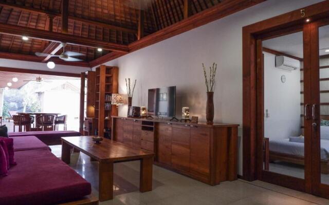 Segara Beach House