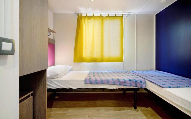 Camping Grande Italia Vulcano 5