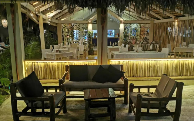 Casa Grande Beach Hotel