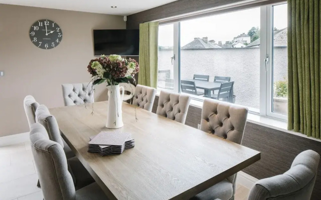 Carus House @ Carus Green