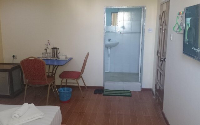 Silver Moon Hotel