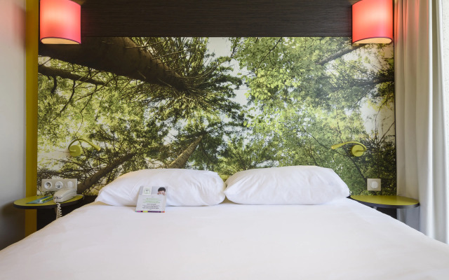 Ibis Styles Dax Center