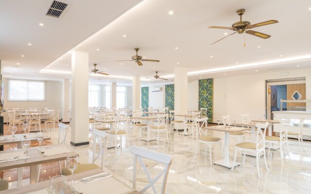Nerja Club by Dorobe Hotels