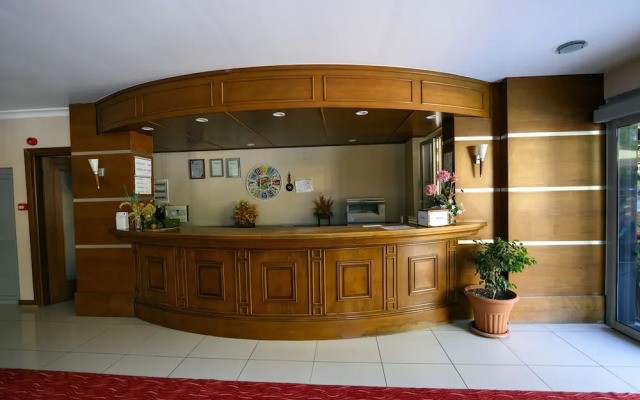 Karen Hotel
