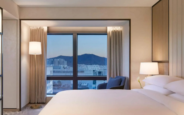 Grand InterContinental Seoul Parnas by IHG