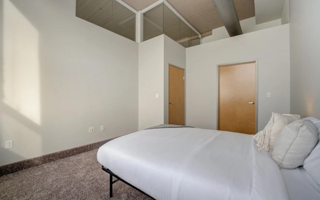 FRONTDESK Waterfront Apts Downtown Cleveland